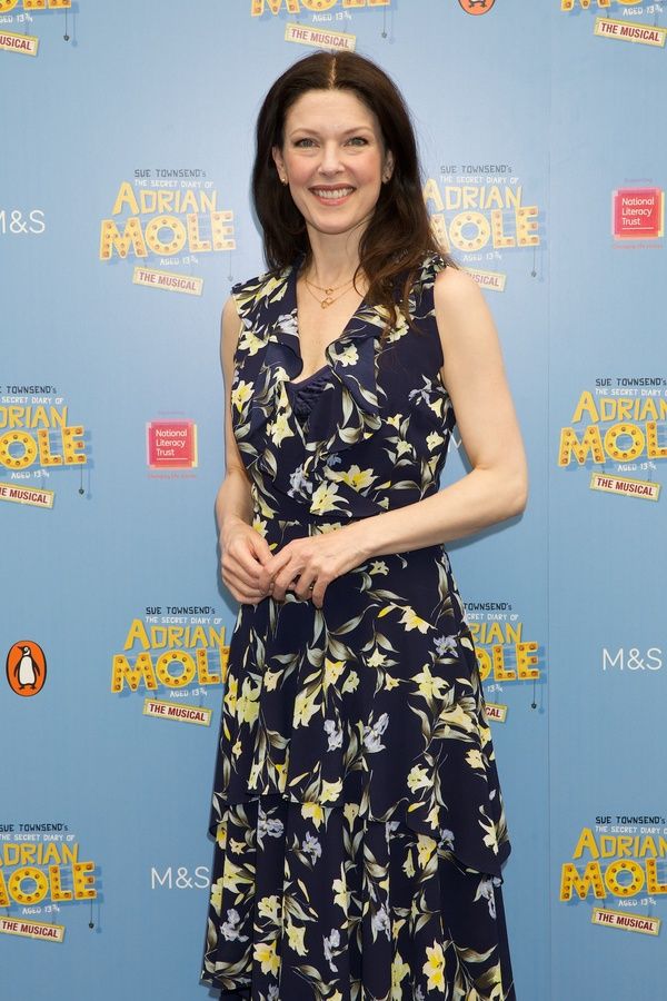 



Josephina Gabrielle Photo