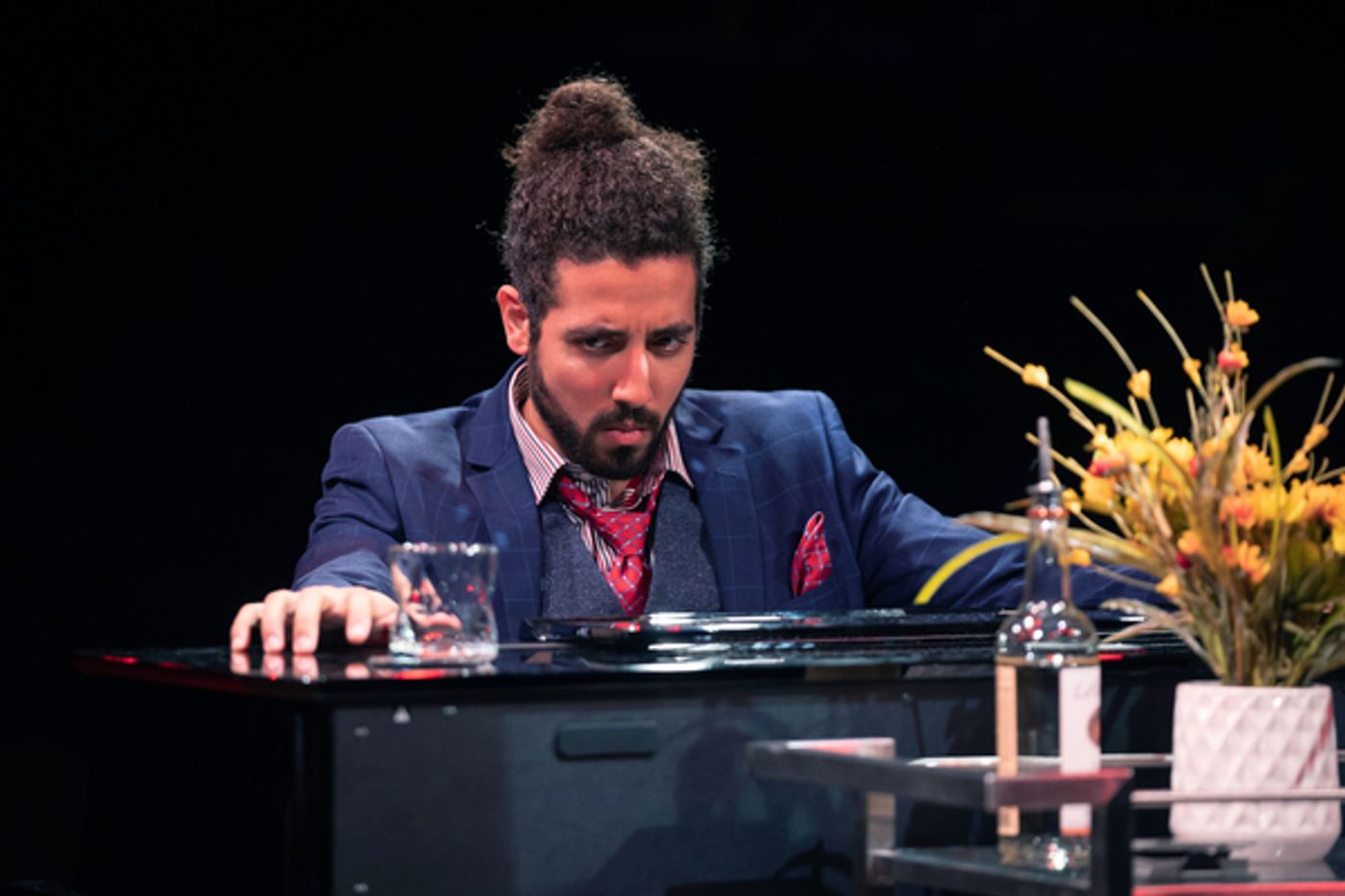 Photo Flash: First Look at DARLING GRENADINE at the Marriott Theatre Photo Flash: First Look at DARLING GRENADINE at the Marriott Theatre Image