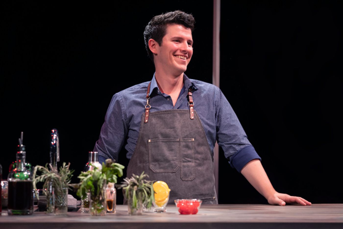 Photo Flash: First Look at DARLING GRENADINE at the Marriott Theatre Photo Flash: First Look at DARLING GRENADINE at the Marriott Theatre Image