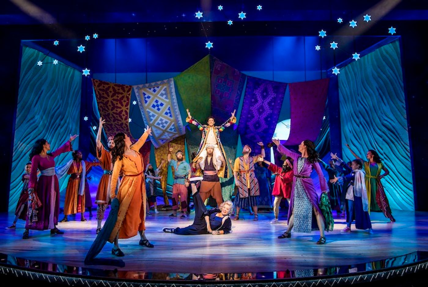 Interview: Choreographer JoAnn M Hunter Talks JOSEPH AND THE AMAZING TECHNICOLOR DREAMCOAT  Image
