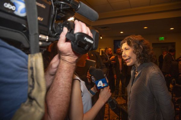 Lily Tomlin Photo