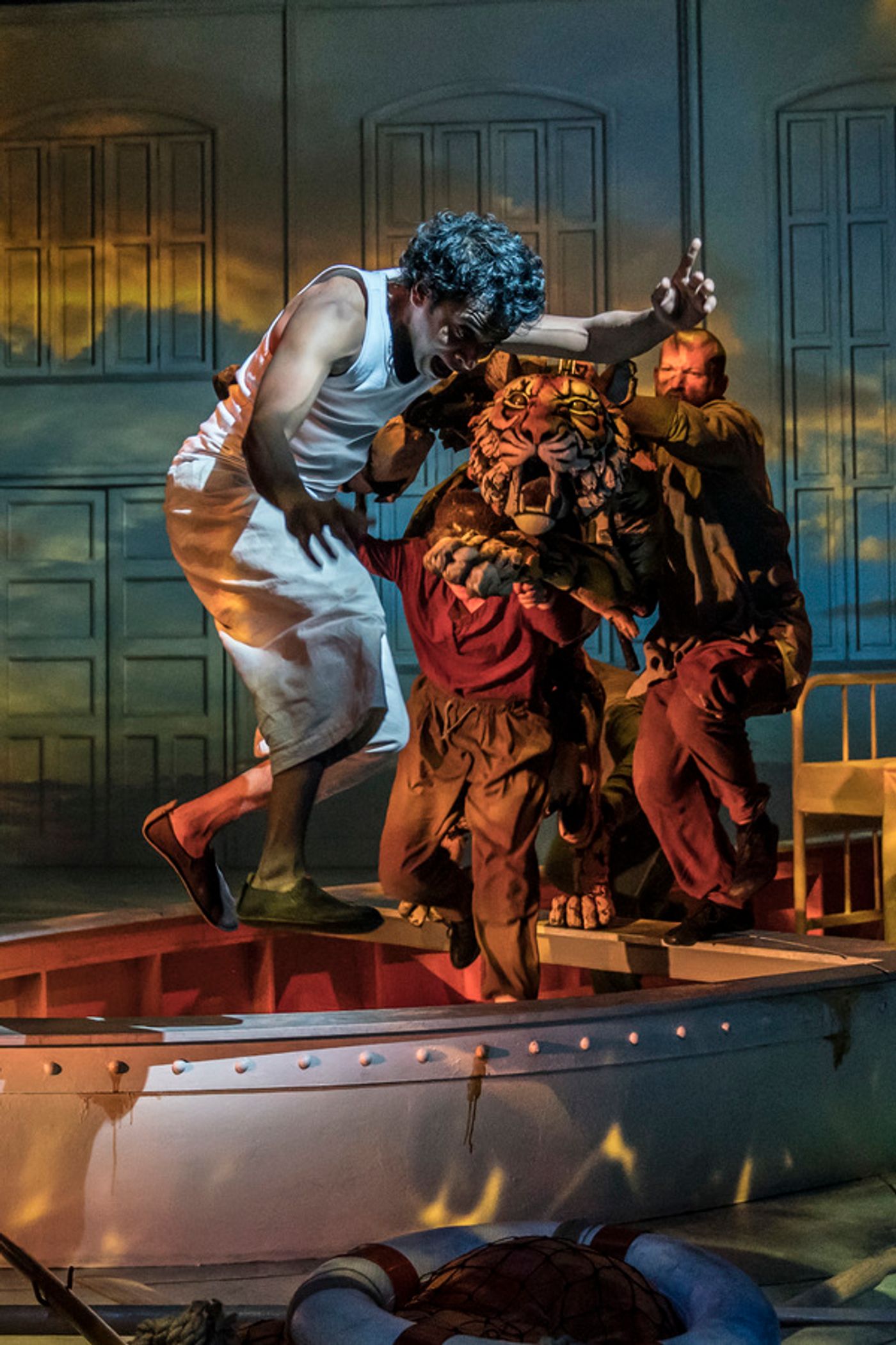 Photo Flash: First Look at LIFE OF PI at Sheffield Theatres  Image