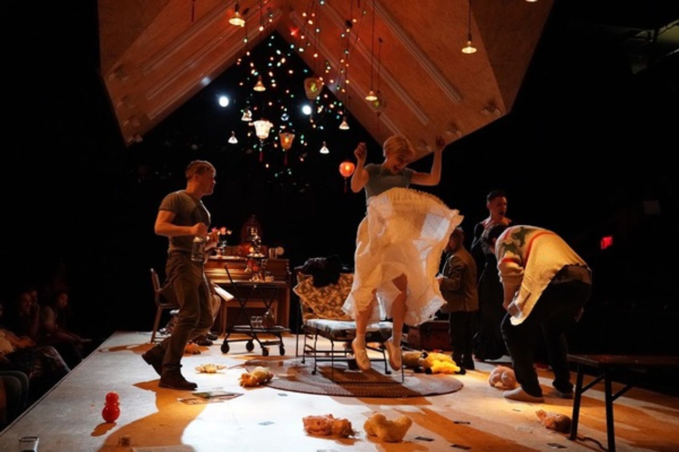 Photo Flash: More Photos from MCC's MOSCOW MOSCOW MOSCOW MOSCOW MOSCOW MOSCOW!  Image