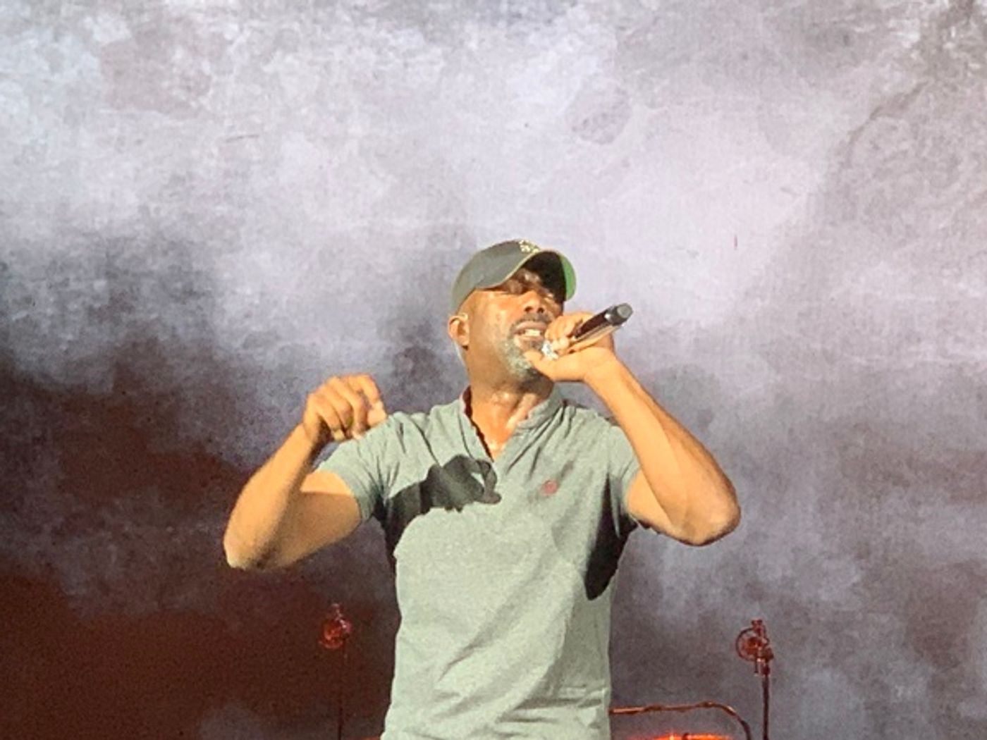 BWW Review and Photo Coverage: HOOTIE AND THE BLOWFISH Group Therapy Tour  Image