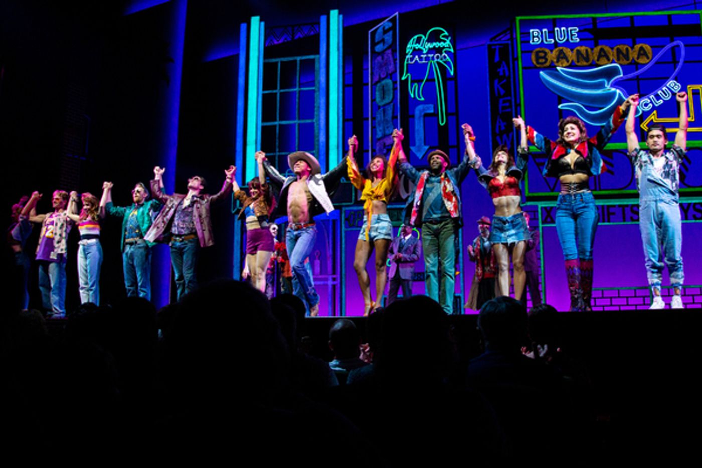 Photo Coverage: Roy Orbison's Sons Perform 'Oh, Pretty Woman' With the Cast of PRETTY WOMAN  Image