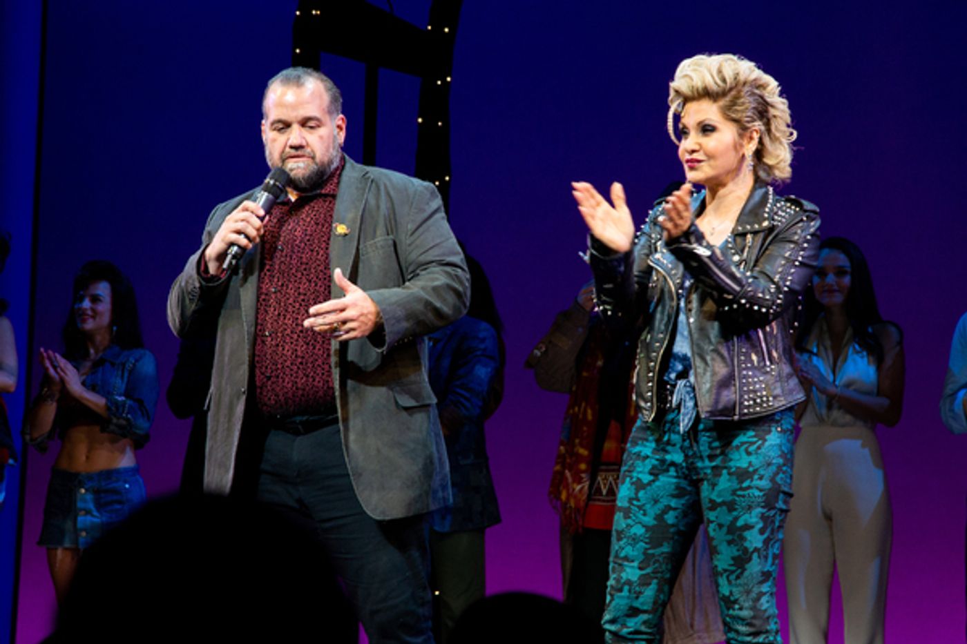 Photo Coverage: Roy Orbison's Sons Perform 'Oh, Pretty Woman' With the Cast of PRETTY WOMAN  Image