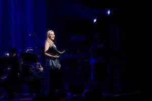 Betsy Wolfe Photo
