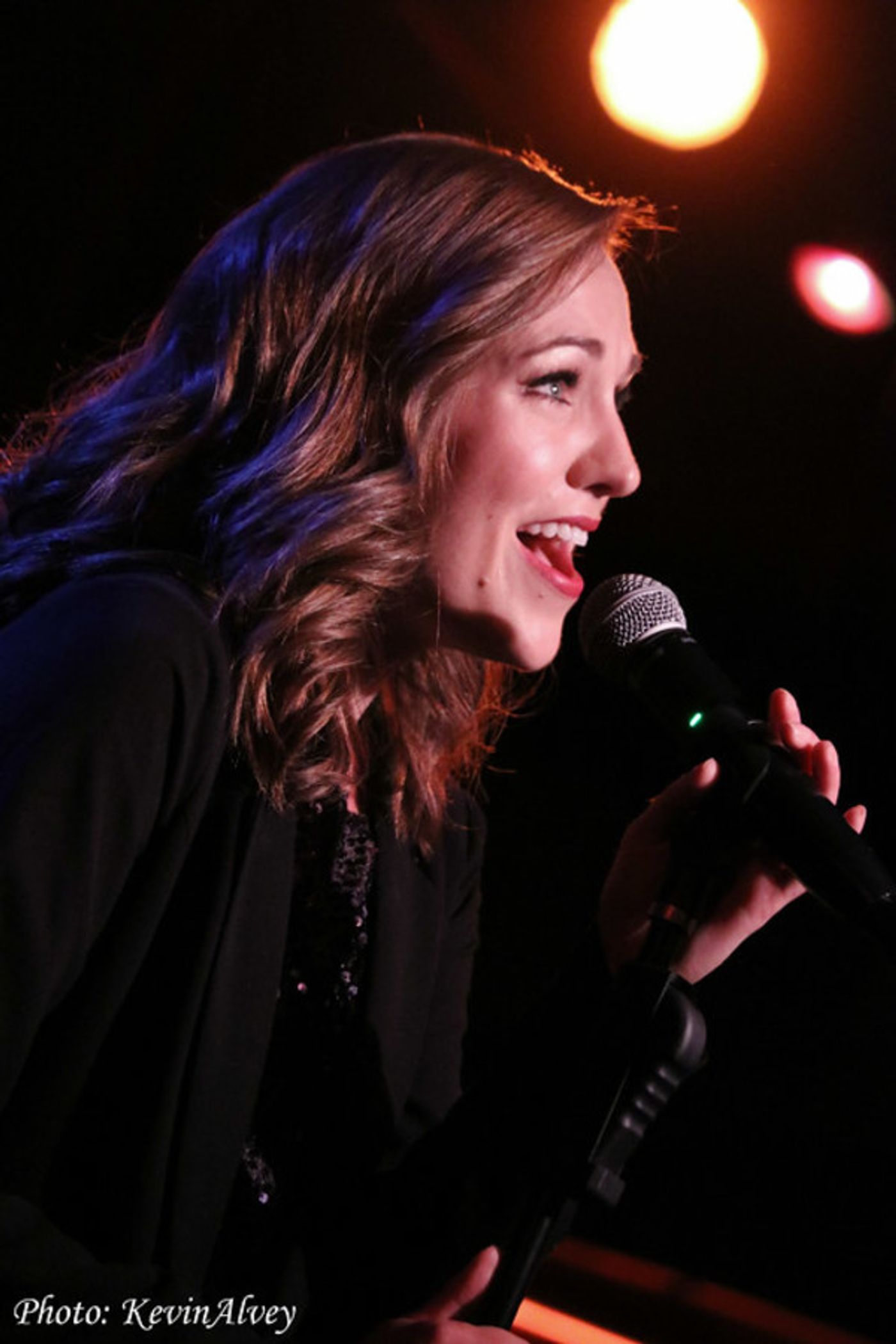 Photo Flash: Laura Osnes Returns To The Birdland Stage!  Image