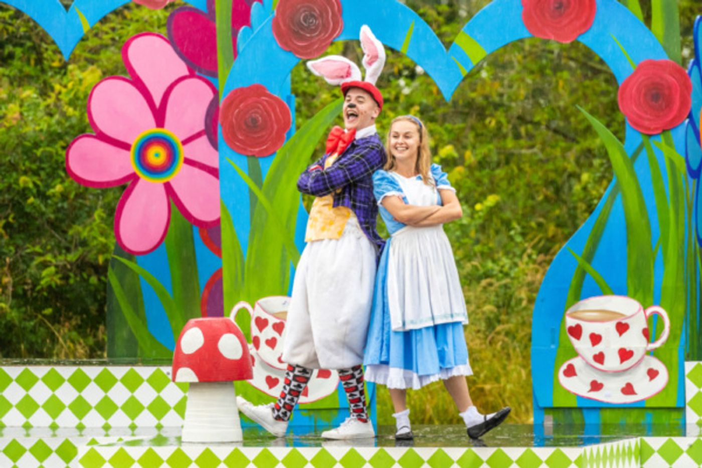 Photo Flash: First Look At Immersion Theatre's Open-Air Tour Of ALICE IN WONDERLAND  Image