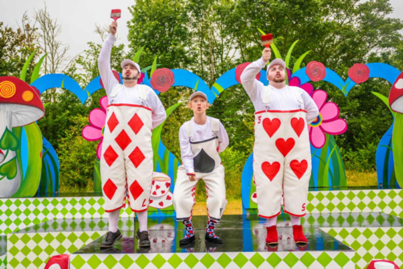 Photo Flash: First Look At Immersion Theatre's Open-Air Tour Of ALICE IN WONDERLAND  Image