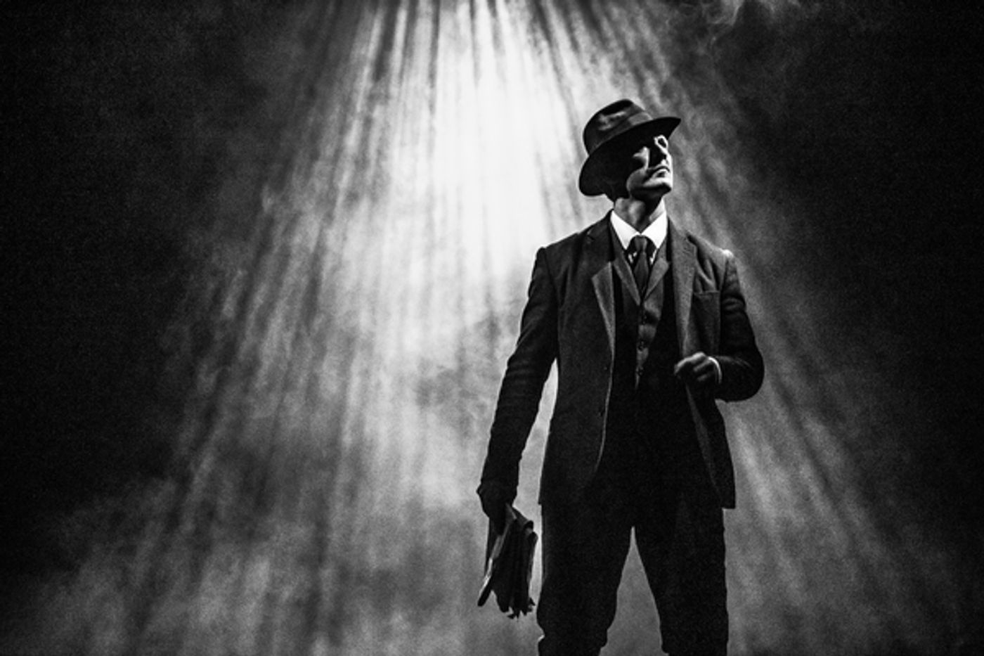 Photo Flash: First Look at THE 39 STEPS at The Barn Theatre  Image