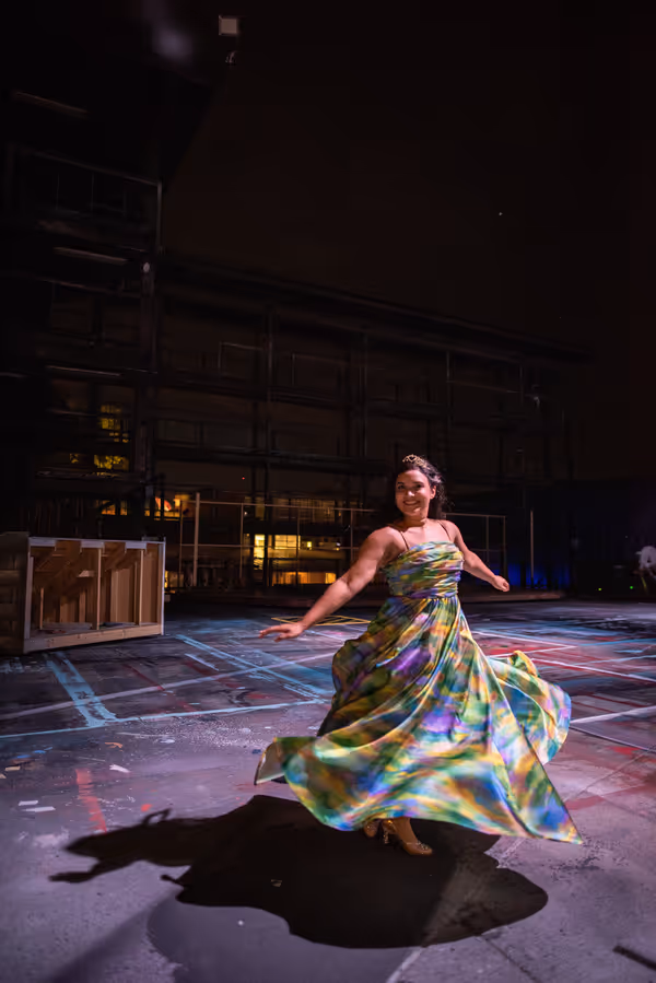 Mikaela Bennett Photo