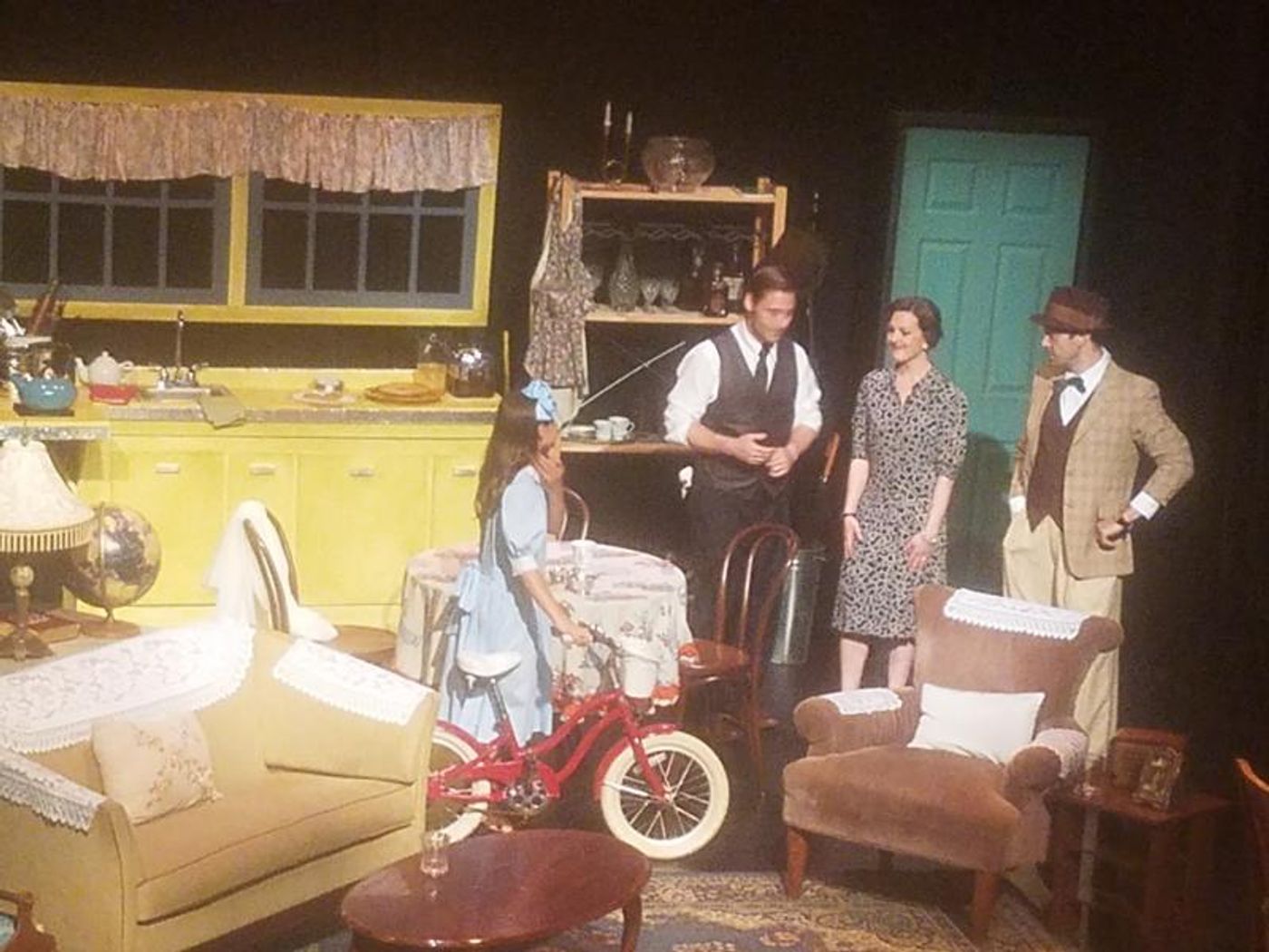 Review: The Wingless Beauty of BIRDS OF PARADISE at Theater For The New City  Image