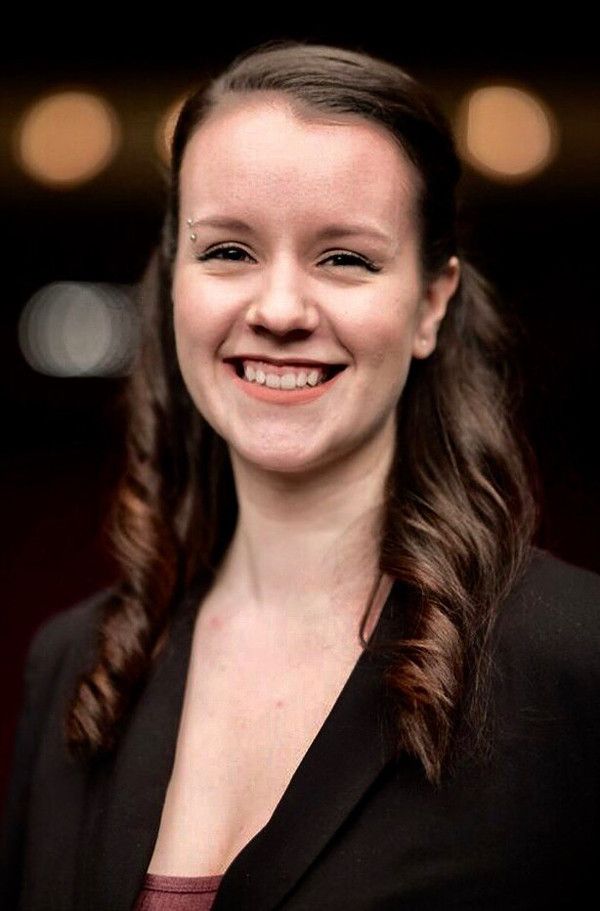 Lizzie Mahoney Photo