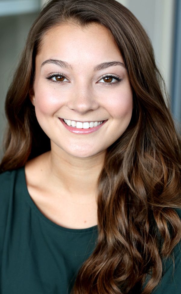 Alyssa Wolf Photo