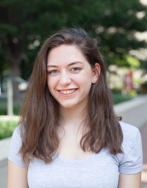 Maddi Keaton Photo