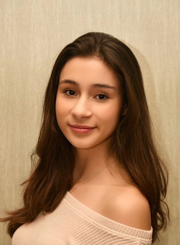 Victoria Csatay Photo