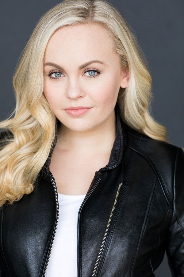 Chelsea Rae Bernier Photo