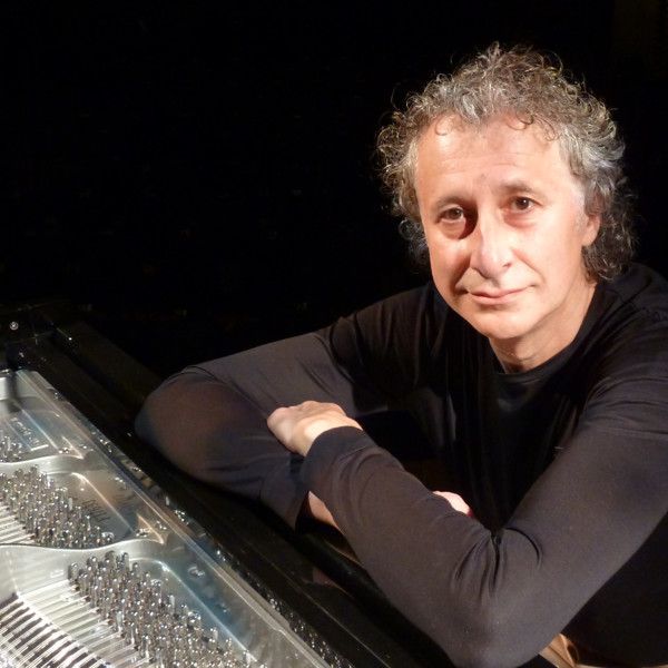 Dmytro Morykit Photo