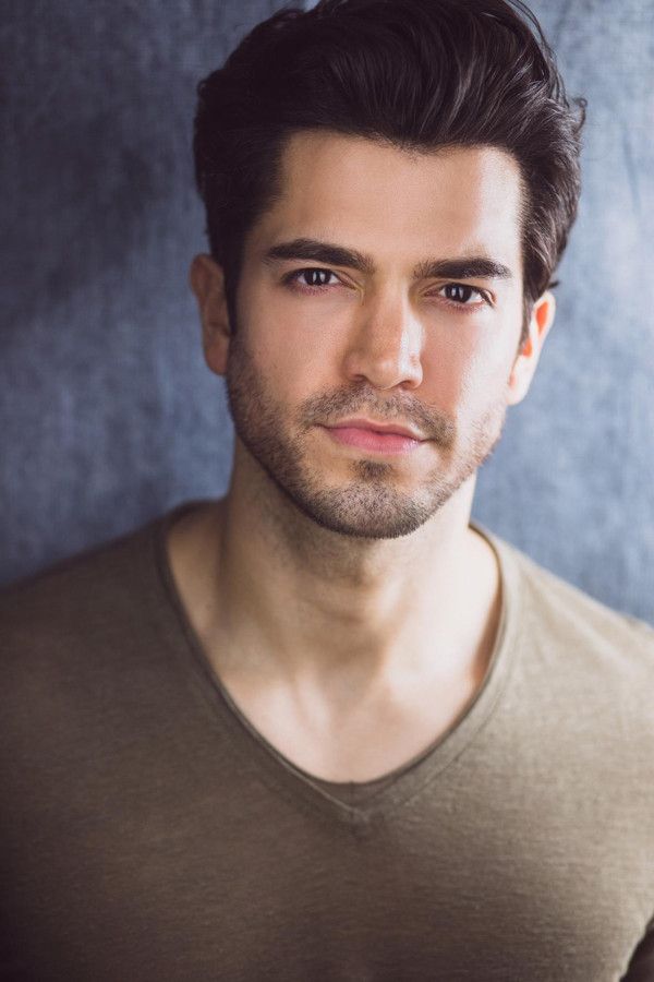 Hayden Milanes Photo