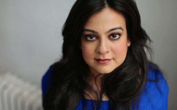 Nina Mehta Photo