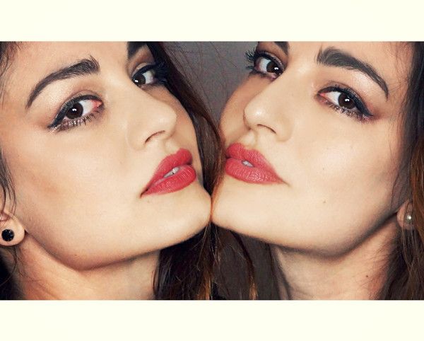 Indiggo Twins Photo