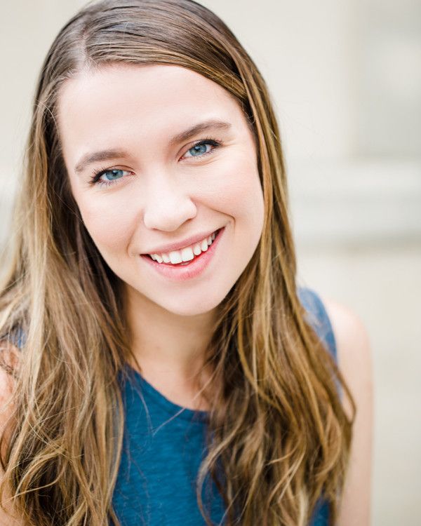 Helen Kemeny Photo