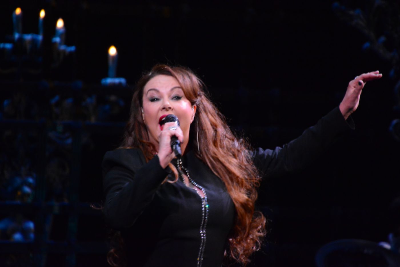 Interview: Sarah Brightman Reacts to THE PHANTOM OF THE OPERA Closing & Hollywood Walk of Fame Star  Image
