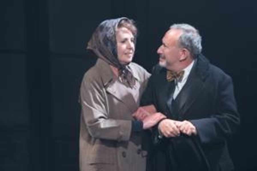 From the West End to DOWNTON ABBEY: A Look at Penelope Wilton's Stage Career Image