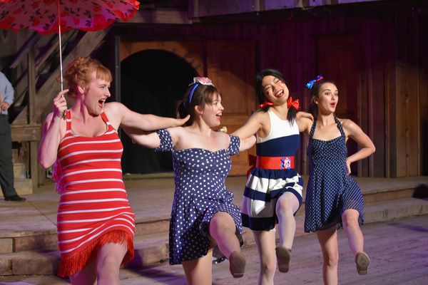 Willow Geer, Margaret Kelly,
Woan Ni Wooi and Julia Stier  Photo