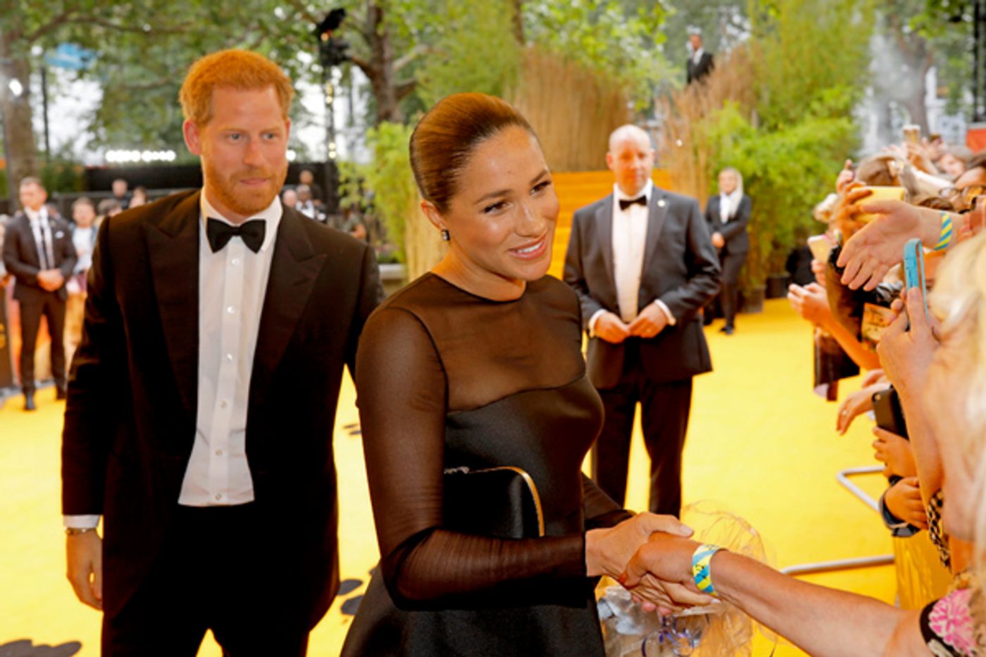 Photo Flash: Beyonce, Elton John Attend European Premiere of THE LION KING Photo Flash: Beyonce, Elton John Attend European Premiere of THE LION KING Image