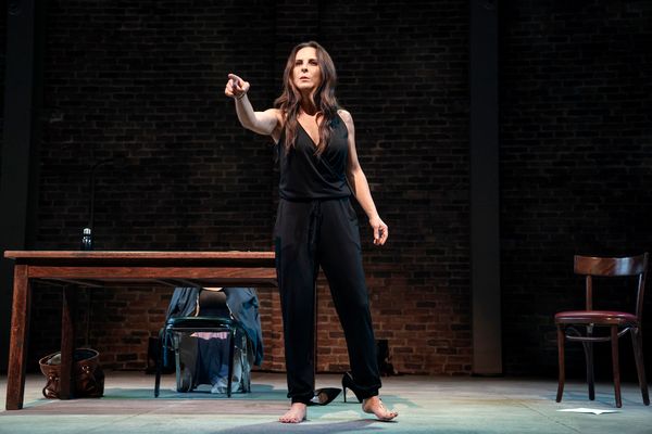 Kate del Castillo Photo