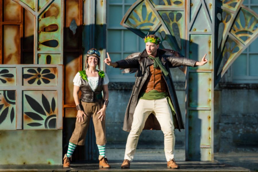 Photo Flash: First Look At Immersion Theatre's Open-Air Tour Of A MIDSUMMER NIGHT'S DREAM Image