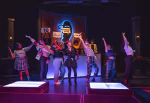 Keyonna Jackson, Micah Manternach, Sharon Pasia, AngelÃca Grace, Lucian Sheldon-Wesley, Jaden Salazar and Natalie Grace O'Hea @ BroadwayWorld Keyonna Jackson, Micah Manternach, Sharon Pasia, AngelÃca Grace, Lucian Sheldon-We Photo