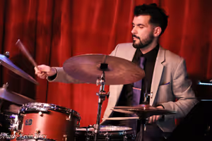 Joe Peri @ BroadwayWorld Joe Peri Photo