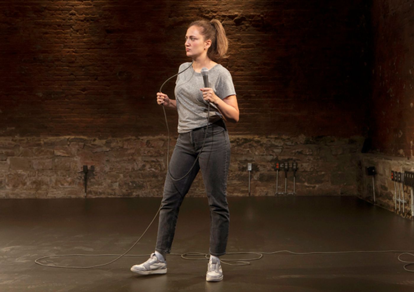 Photo Flash: First Look at JACQUELINE NOVAK: GET ON YOUR KNEES Photo Flash: First Look at JACQUELINE NOVAK: GET ON YOUR KNEES Image