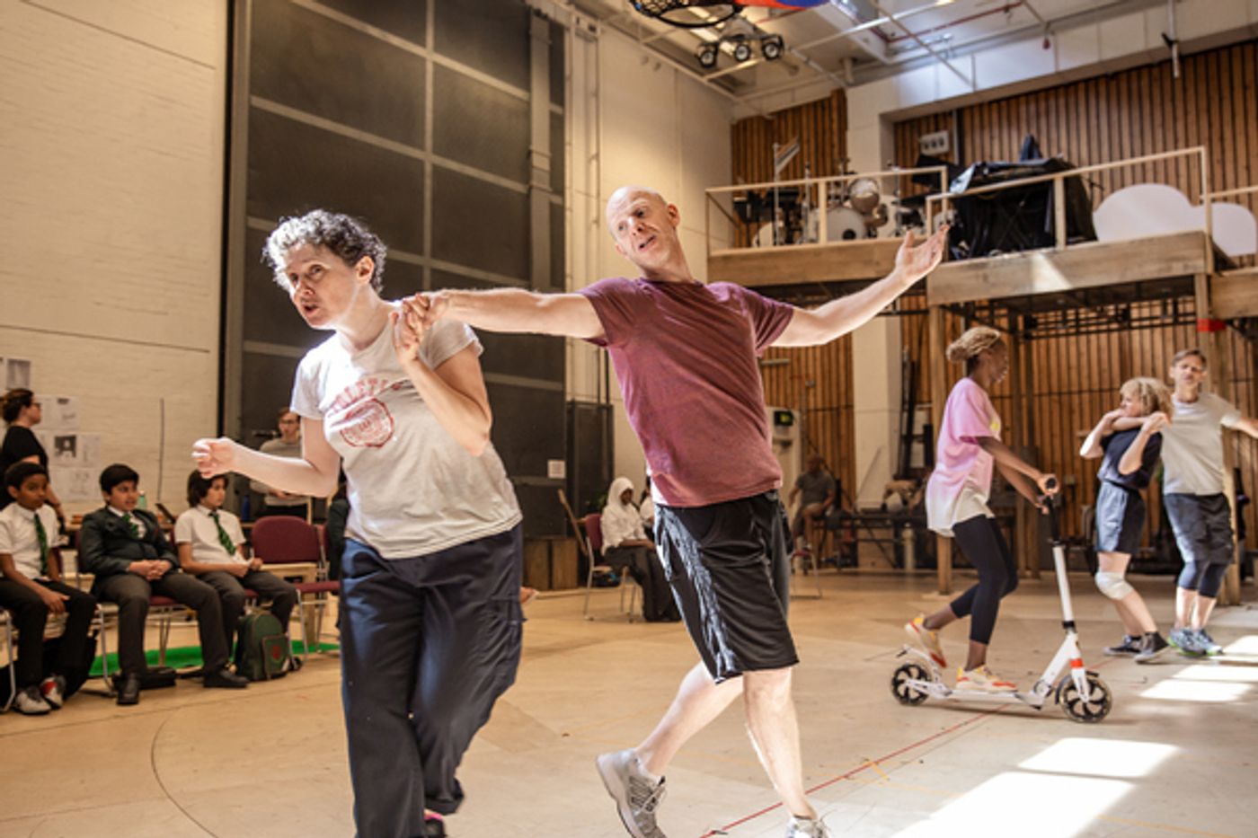 Photo Flash: In Rehearsal For MR. GUM AND THE DANCING BEAR At The National Theatre  Image