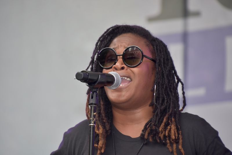 Photo Coverage: BEETLEJUICE, WAITRESS, COME FROM AWAY, CHICAGO, & JERSEY BOYS Hit The Stage At BROADWAY AT BRYANT PARK — photo 8 of 58