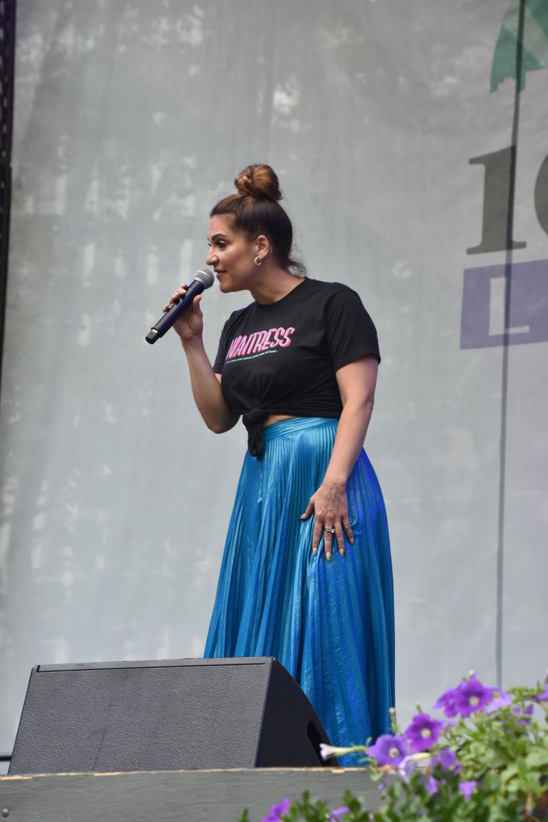 Photo Coverage: BEETLEJUICE, WAITRESS, COME FROM AWAY, CHICAGO, & JERSEY BOYS Hit The Stage At BROADWAY AT BRYANT PARK — photo 12 of 58