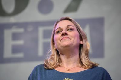 Julie Reiber Photo