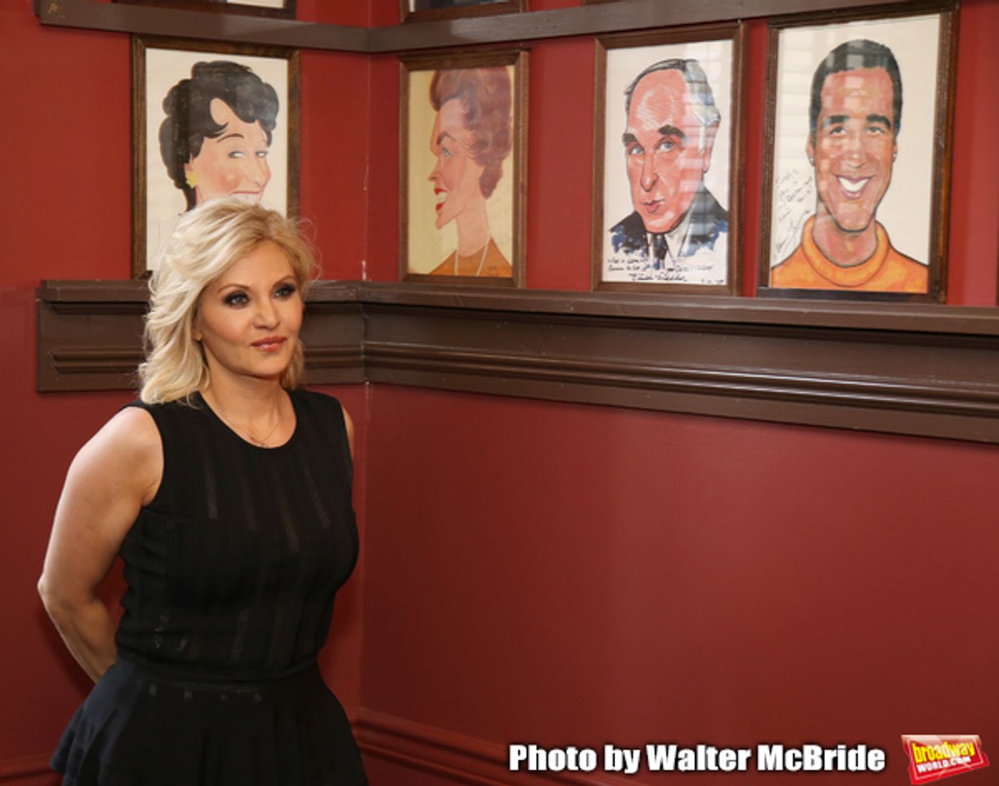 Photo Coverage: PRETTY WOMAN Star Orfeh Joins Sardi's Wall of Fame  Image