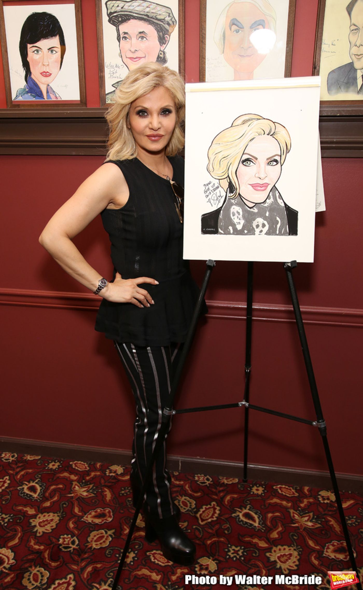 Photo Coverage: PRETTY WOMAN Star Orfeh Joins Sardi's Wall of Fame  Image