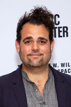 Greg Hildreth @ BroadwayWorld Greg Hildreth Photo