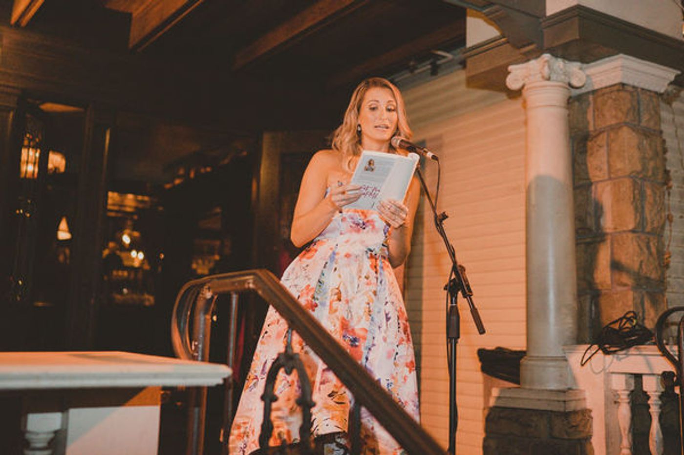 Photo Flash: TV/Film Icon Dee Wallace, Hosts Launch of EAT, PRAY, #FML  Image