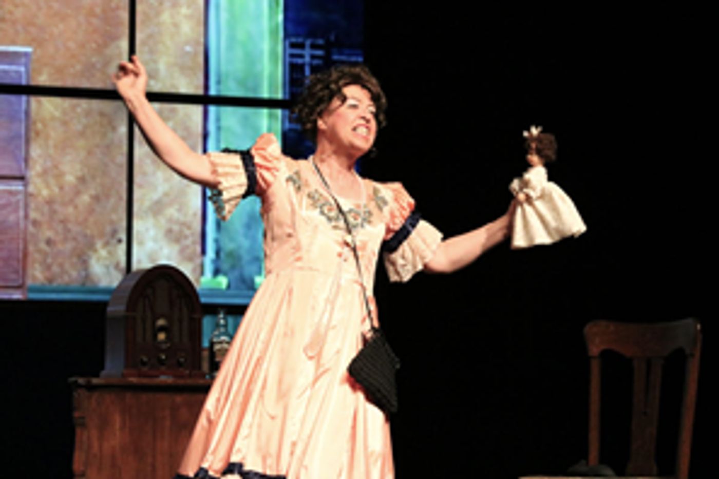 Review: ANNIE at Urbandale Community Theatre:  This Production Will Leave You 'Fully Dressed' With A Smile  Image