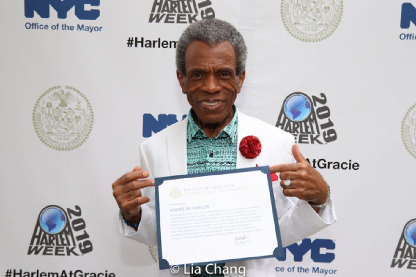 Photo Flash: Andre De Shields Receives Certificate Of Recognition From The New York City Mayor's Office and Harlem Week Pride 50 Award  Image