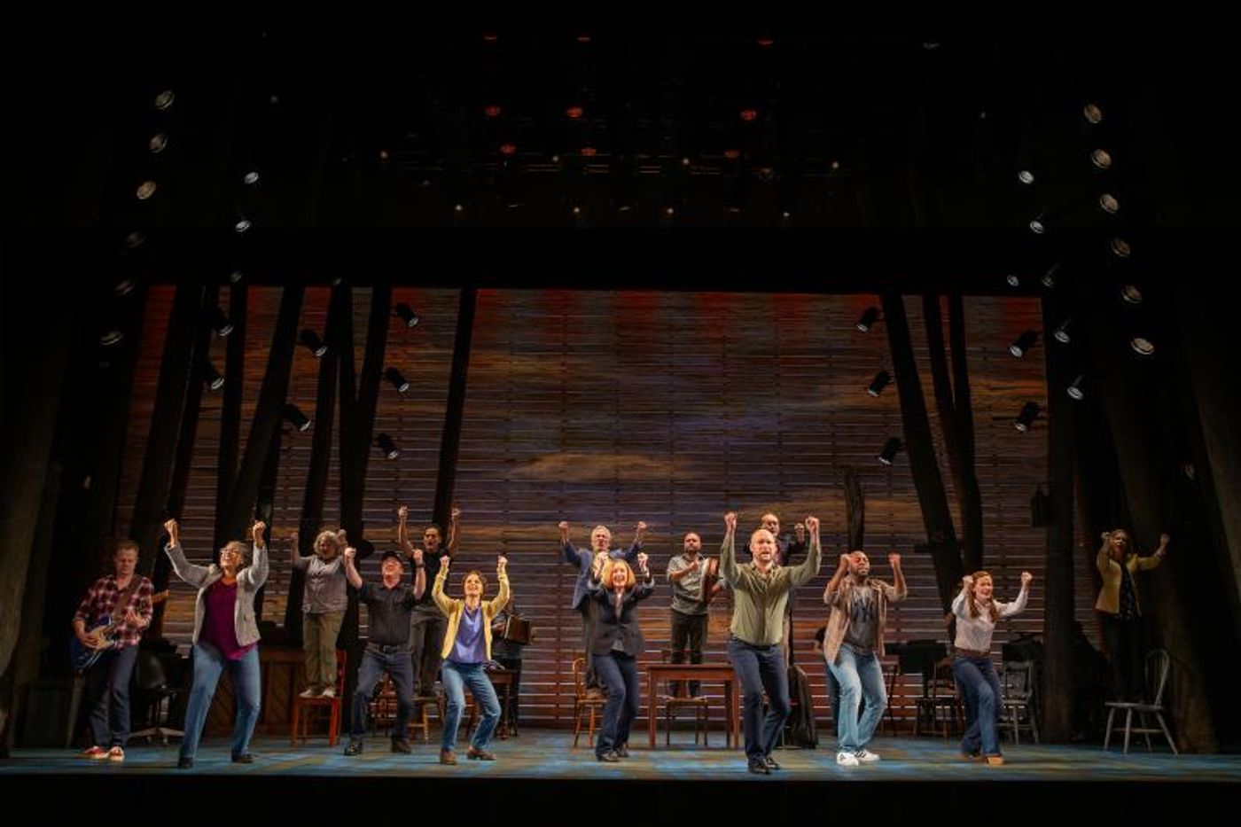 Review: COME FROM AWAY, A Powerful Expression Of The Capacity For Human Kindness Opens In Melbourne  Image