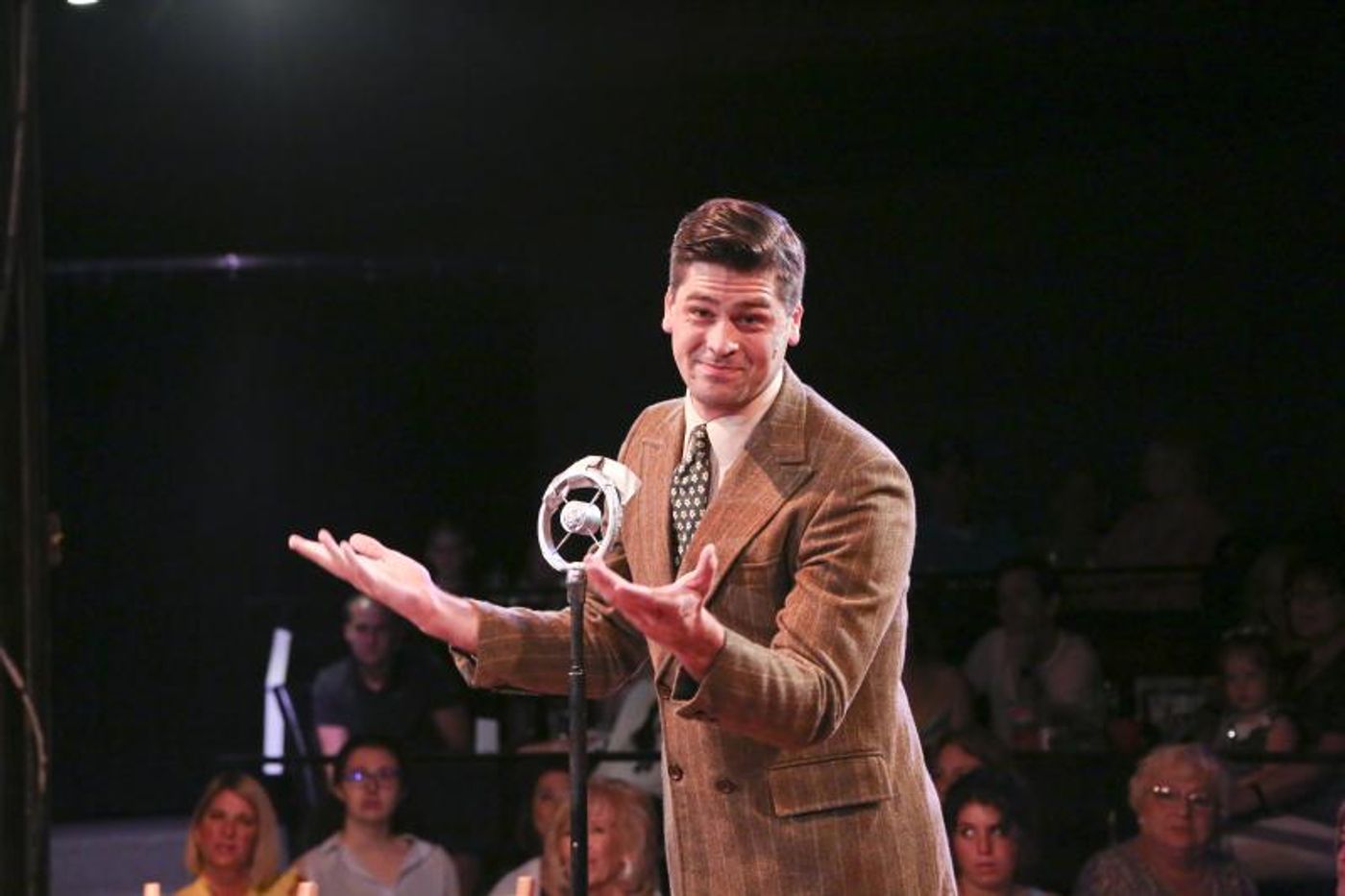 Review: ANNIE Is Looking Swell and Spiffy in Sparkling Chaffin's Barn Revival  Image