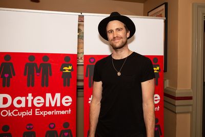Gavin Creel Photo