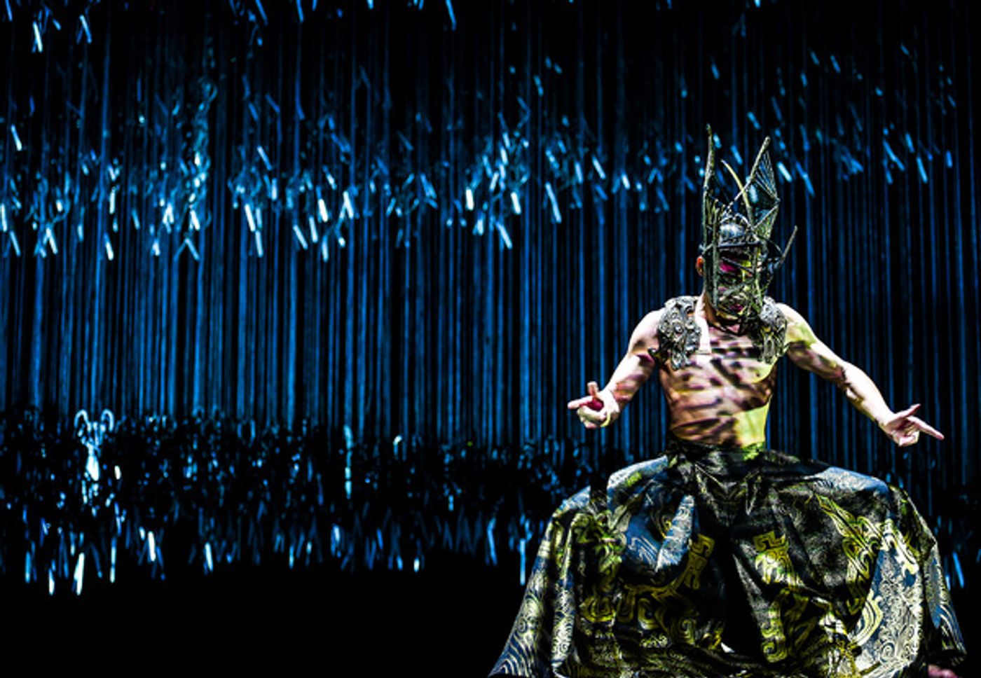 Photo Flash: Yang Liping Contemporary Dance Presents The World Premiere of UNDER SIEGE Photo Flash: Yang Liping Contemporary Dance Presents The World Premiere of UNDER SIEGE Image